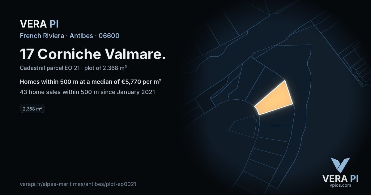 17 Corniche Valmare, Antibes at night – the plot lit, the parcels around coloured by the prices near them