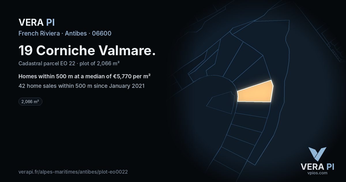 19 Corniche Valmare, Antibes at night – the plot lit, the parcels around coloured by the prices near them