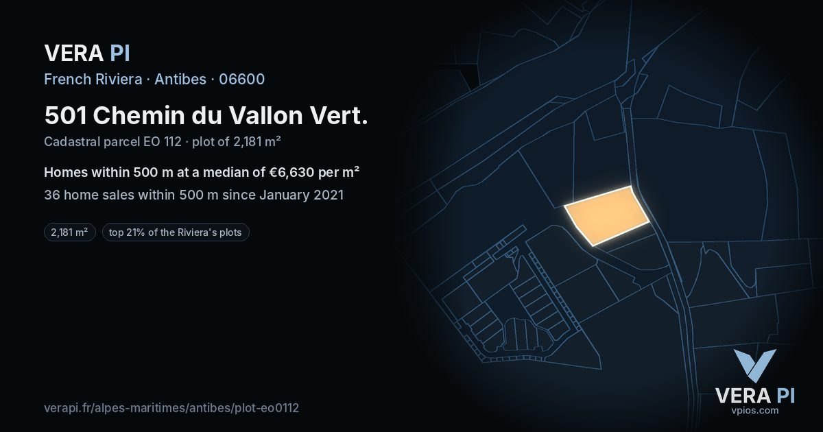 501 Chemin du Vallon Vert, Antibes at night – the plot lit, the parcels around coloured by the prices near them