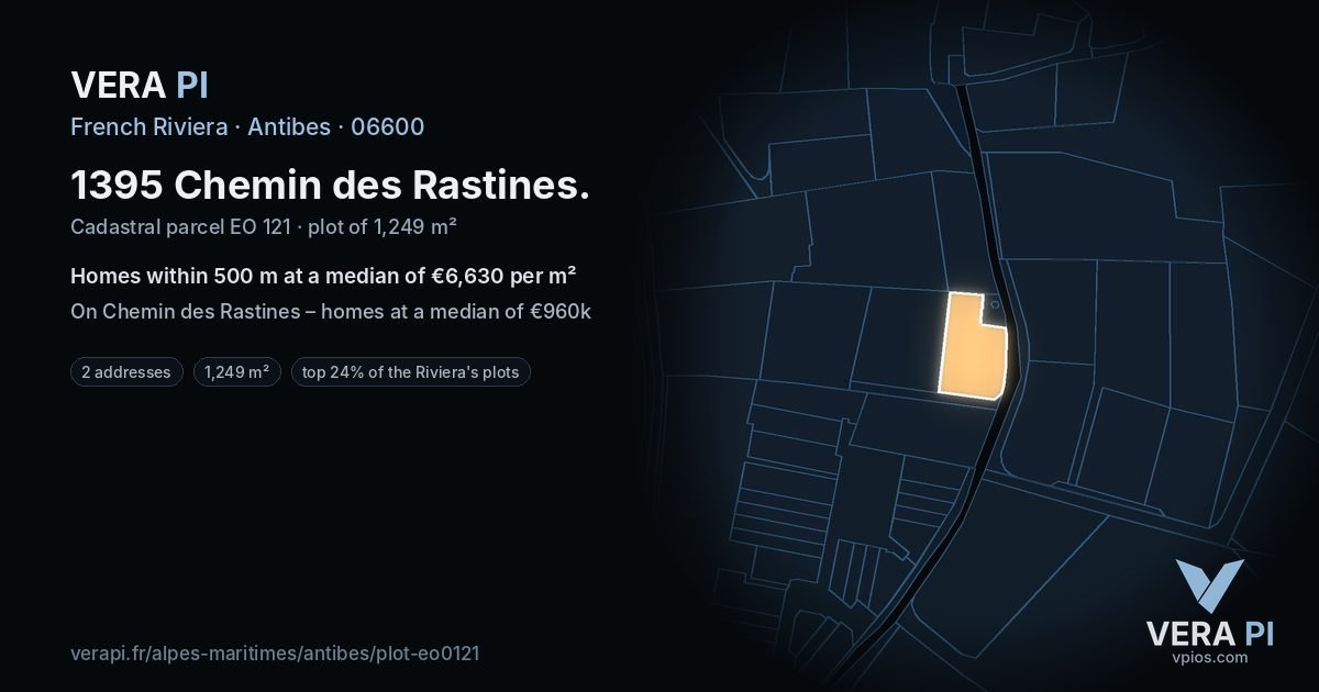 1395 Chemin des Rastines, Antibes at night – the plot lit, the parcels around coloured by the prices near them