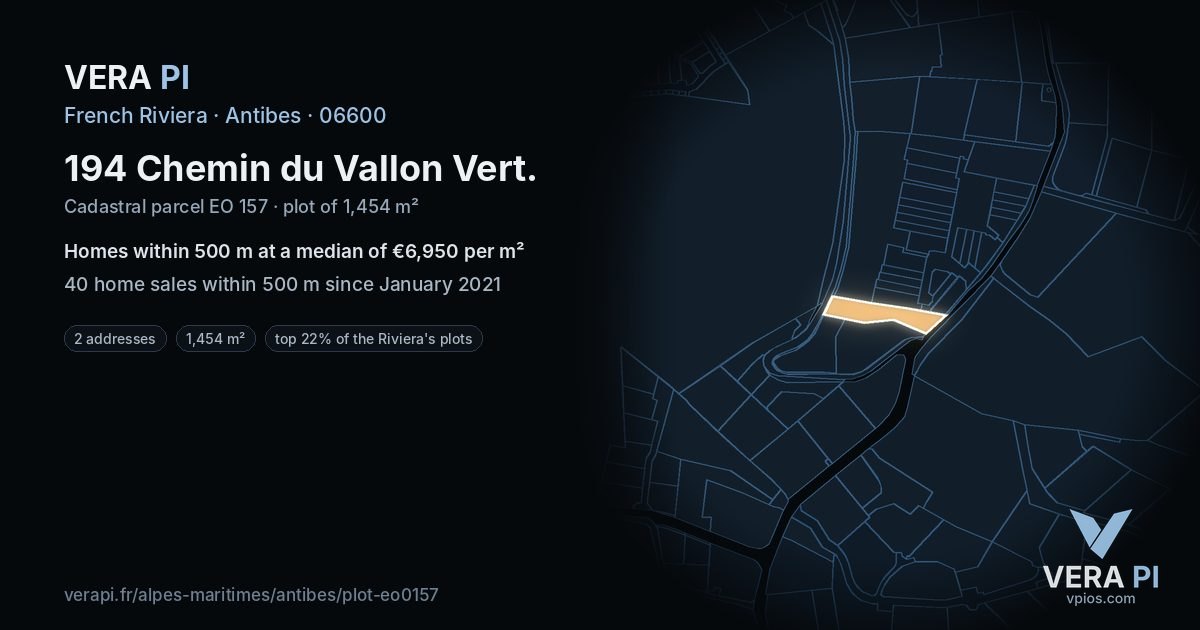 194 Chemin du Vallon Vert, Antibes at night – the plot lit, the parcels around coloured by the prices near them