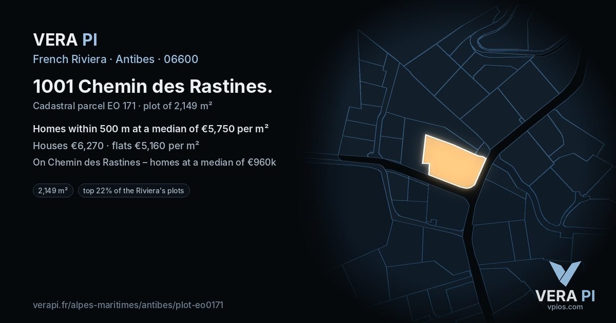 1001 Chemin des Rastines, Antibes at night – the plot lit, the parcels around coloured by the prices near them
