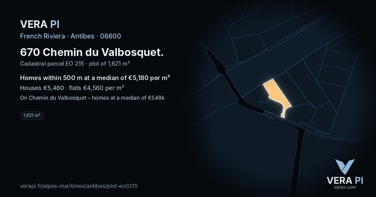 670 Chemin du Valbosquet, Antibes at night – the plot lit, the parcels around coloured by the prices near them