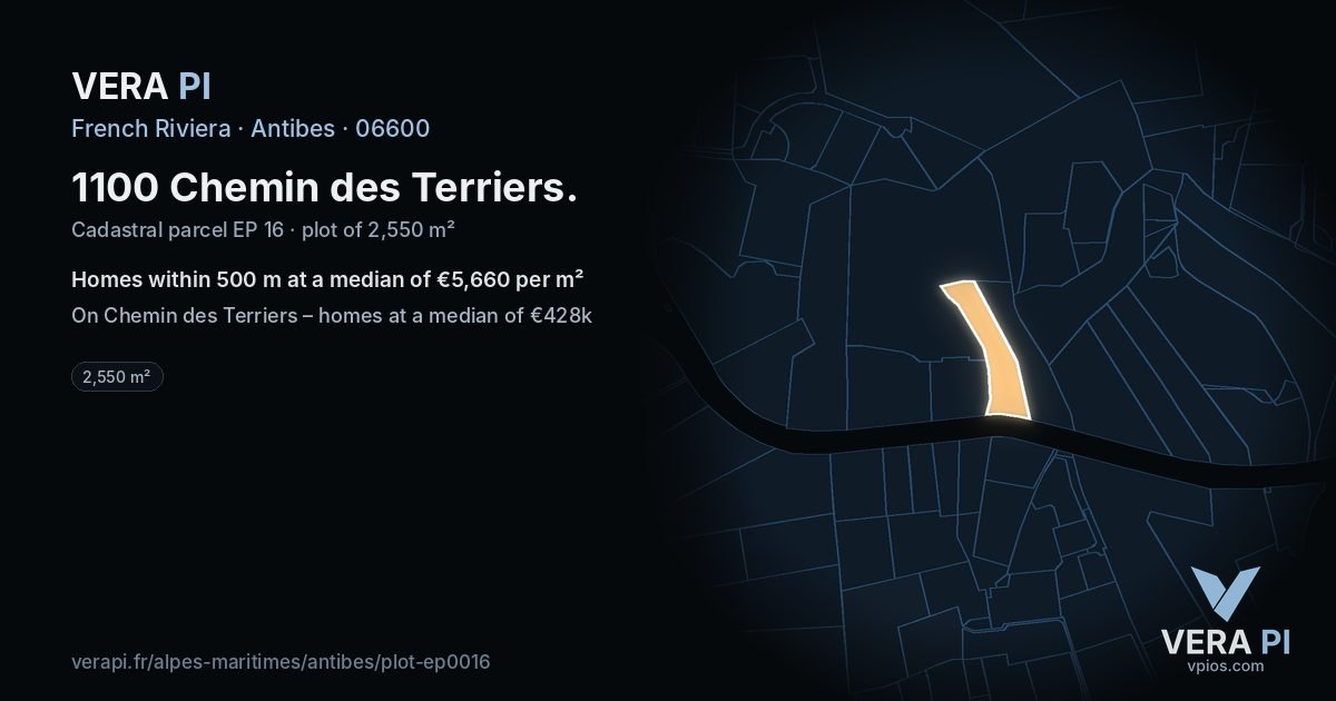 1100 Chemin des Terriers, Antibes at night – the plot lit, the parcels around coloured by the prices near them