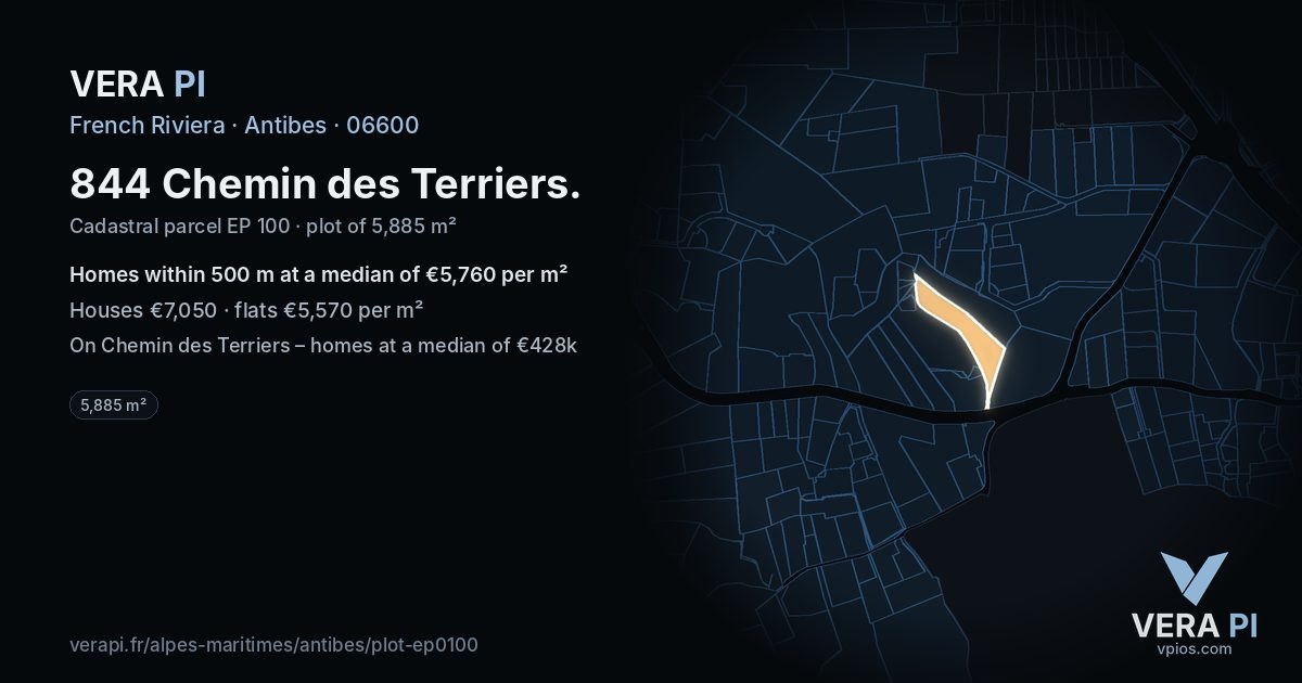 844 Chemin des Terriers, Antibes at night – the plot lit, the parcels around coloured by the prices near them