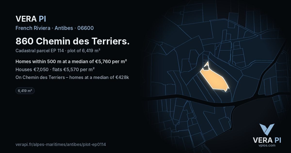 860 Chemin des Terriers, Antibes at night – the plot lit, the parcels around coloured by the prices near them