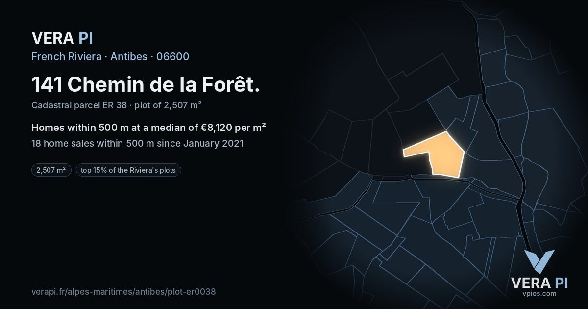 141 Chemin de la Forêt, Antibes at night – the plot lit, the parcels around coloured by the prices near them