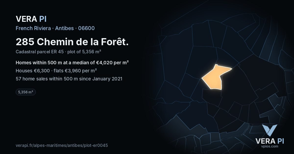 285 Chemin de la Forêt, Antibes at night – the plot lit, the parcels around coloured by the prices near them