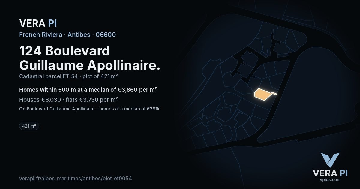 124 Boulevard Guillaume Apollinaire, Antibes at night – the plot lit, the parcels around coloured by the prices near them