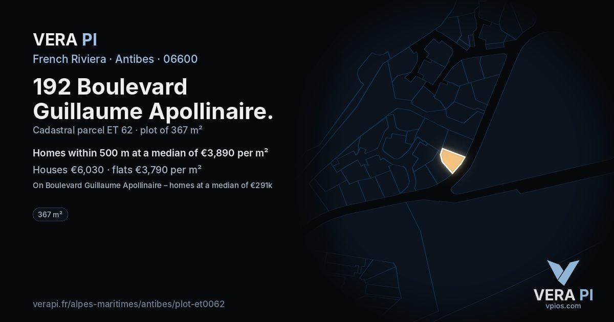 192 Boulevard Guillaume Apollinaire, Antibes at night – the plot lit, the parcels around coloured by the prices near them