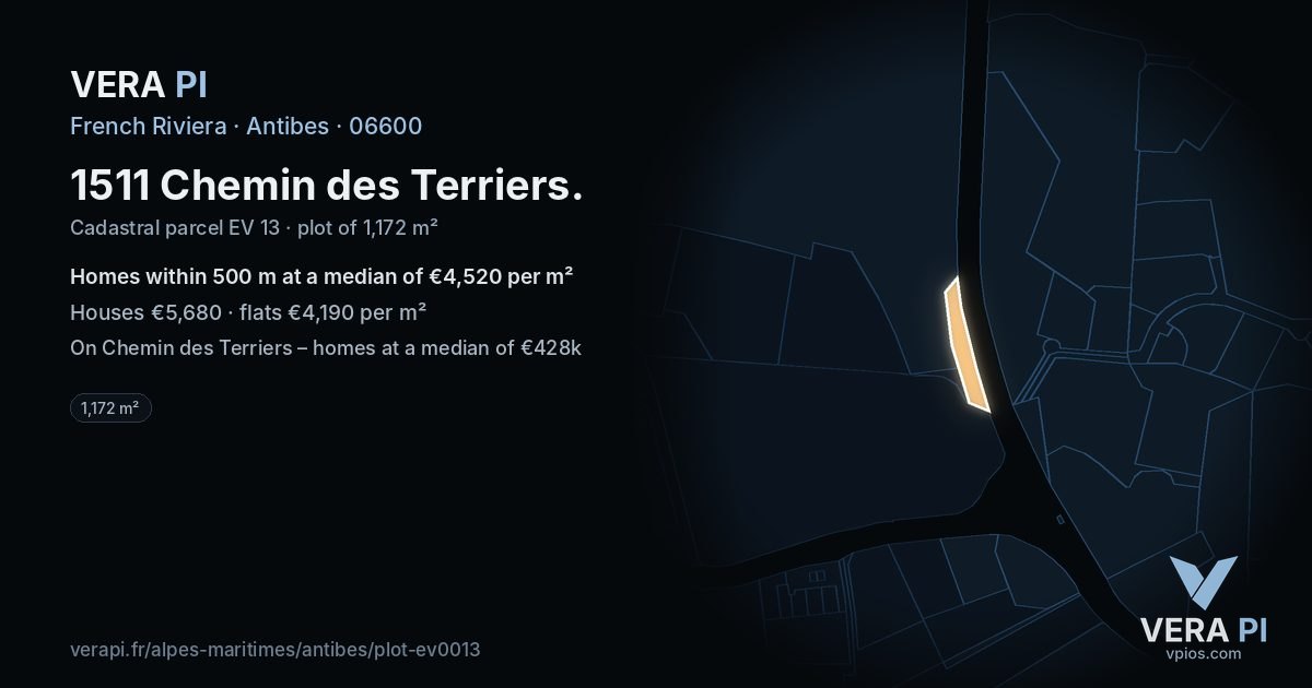 1511 Chemin des Terriers, Antibes at night – the plot lit, the parcels around coloured by the prices near them
