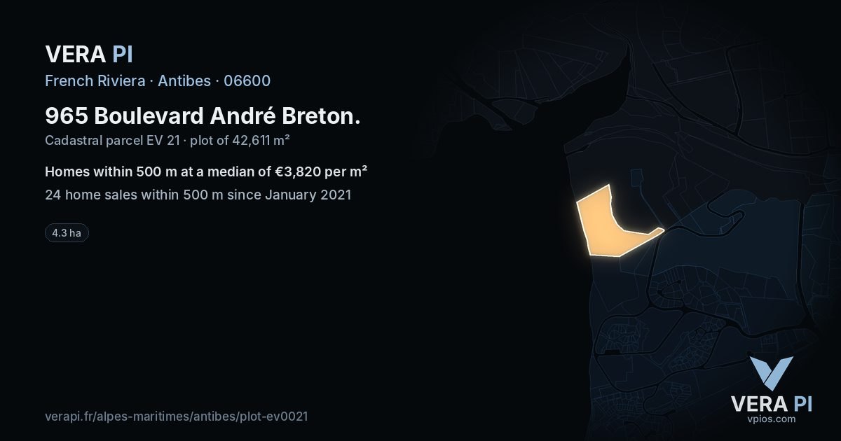 965 Boulevard André Breton, Antibes at night – the plot lit, the parcels around coloured by the prices near them