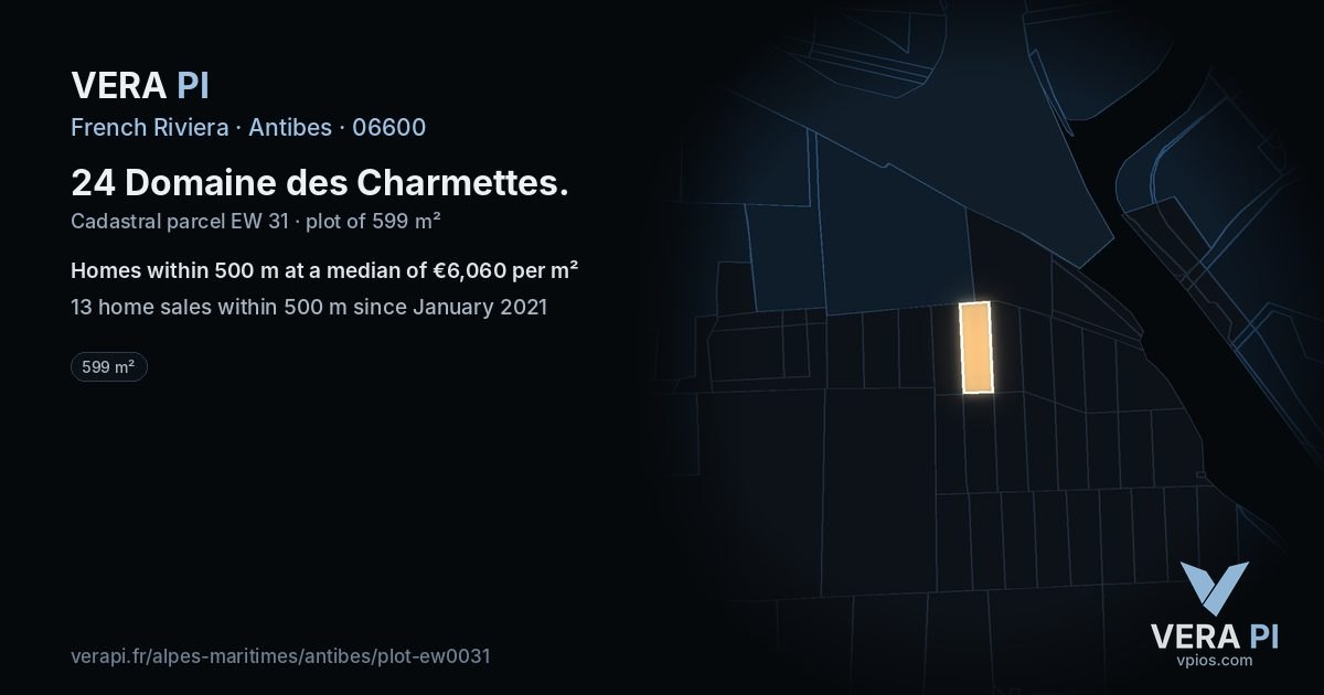 24 Domaine des Charmettes, Antibes at night – the plot lit, the parcels around coloured by the prices near them