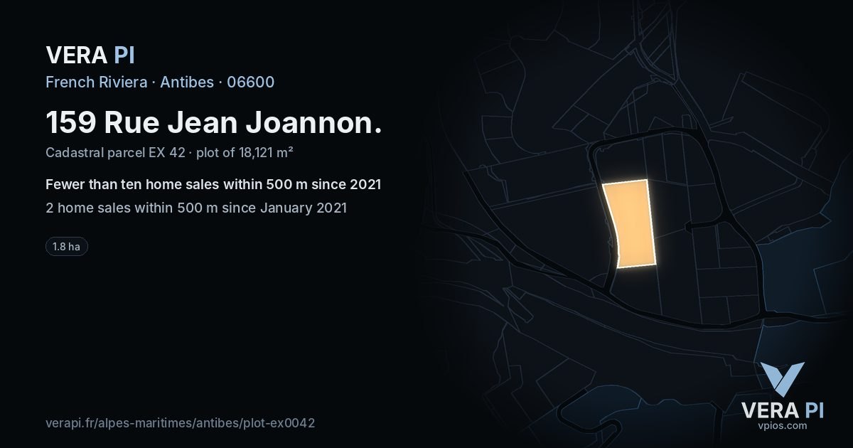 159 Rue Jean Joannon, Antibes at night – the plot lit, the parcels around coloured by the prices near them