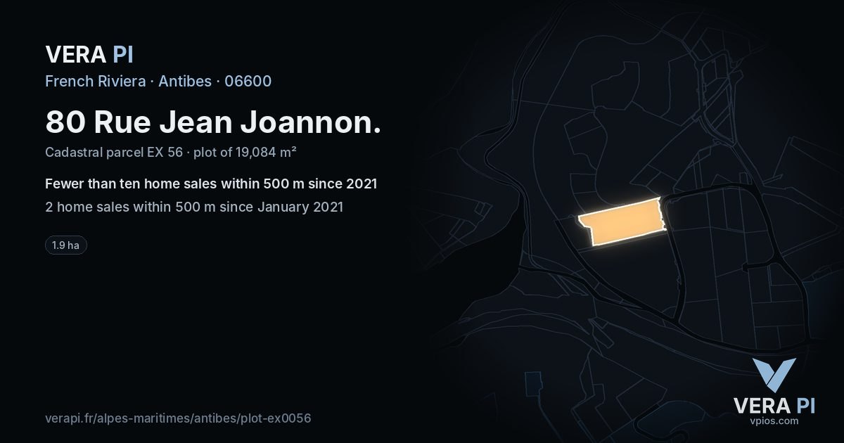 80 Rue Jean Joannon, Antibes at night – the plot lit, the parcels around coloured by the prices near them
