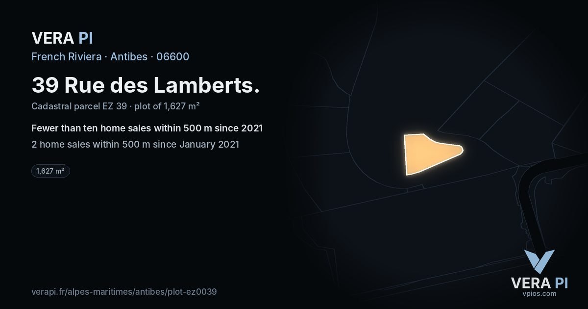 39 Rue des Lamberts, Antibes at night – the plot lit, the parcels around coloured by the prices near them