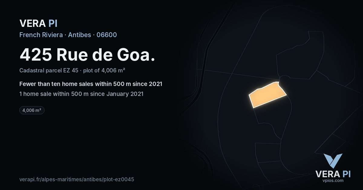 425 Rue de Goa, Antibes at night – the plot lit, the parcels around coloured by the prices near them