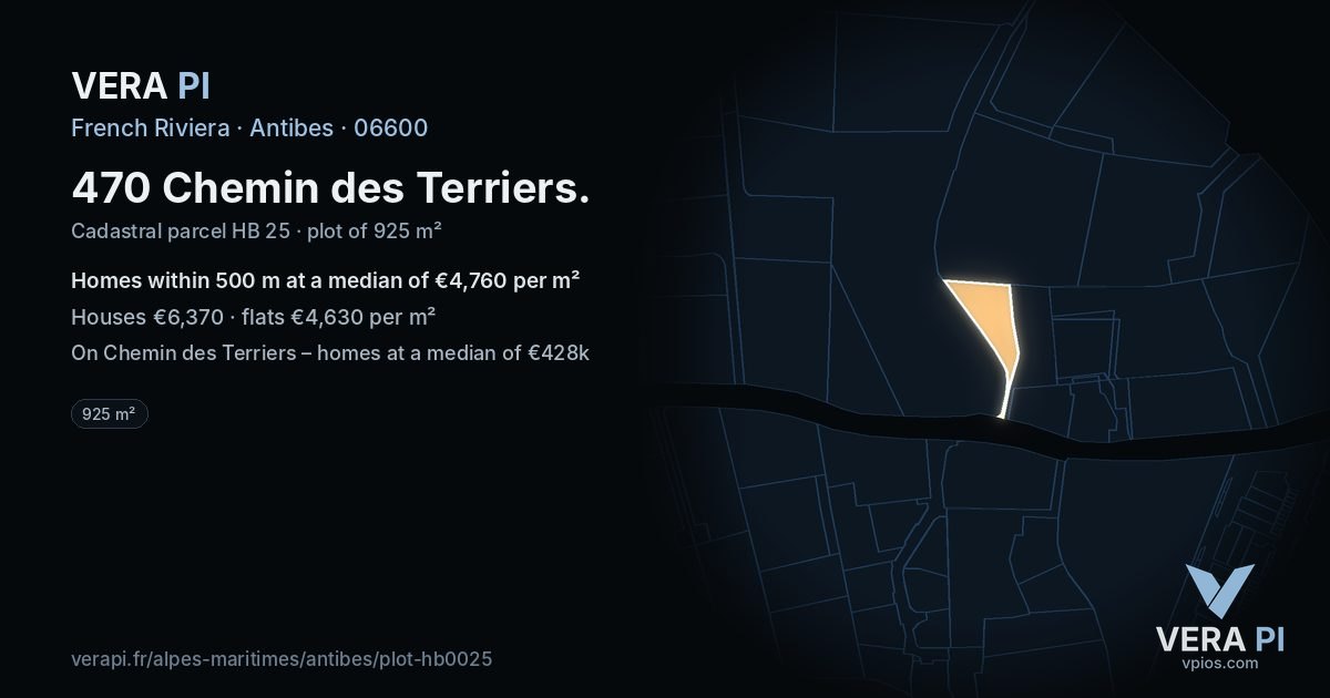 470 Chemin des Terriers, Antibes at night – the plot lit, the parcels around coloured by the prices near them