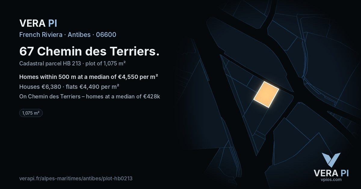 67 Chemin des Terriers, Antibes at night – the plot lit, the parcels around coloured by the prices near them