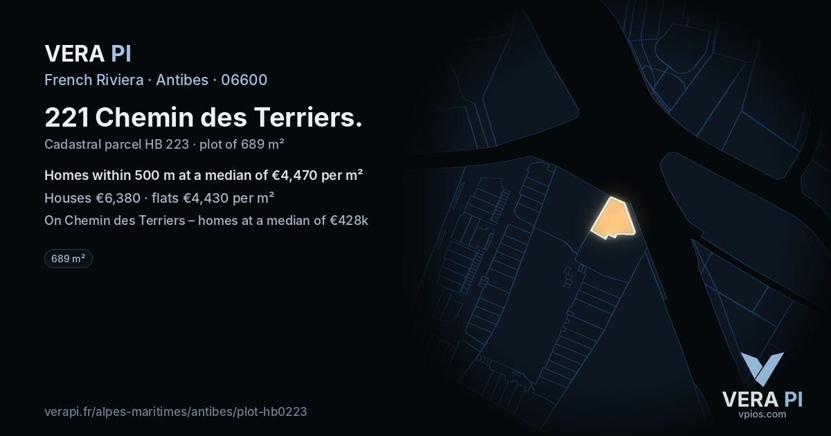 221 Chemin des Terriers, Antibes at night – the plot lit, the parcels around coloured by the prices near them