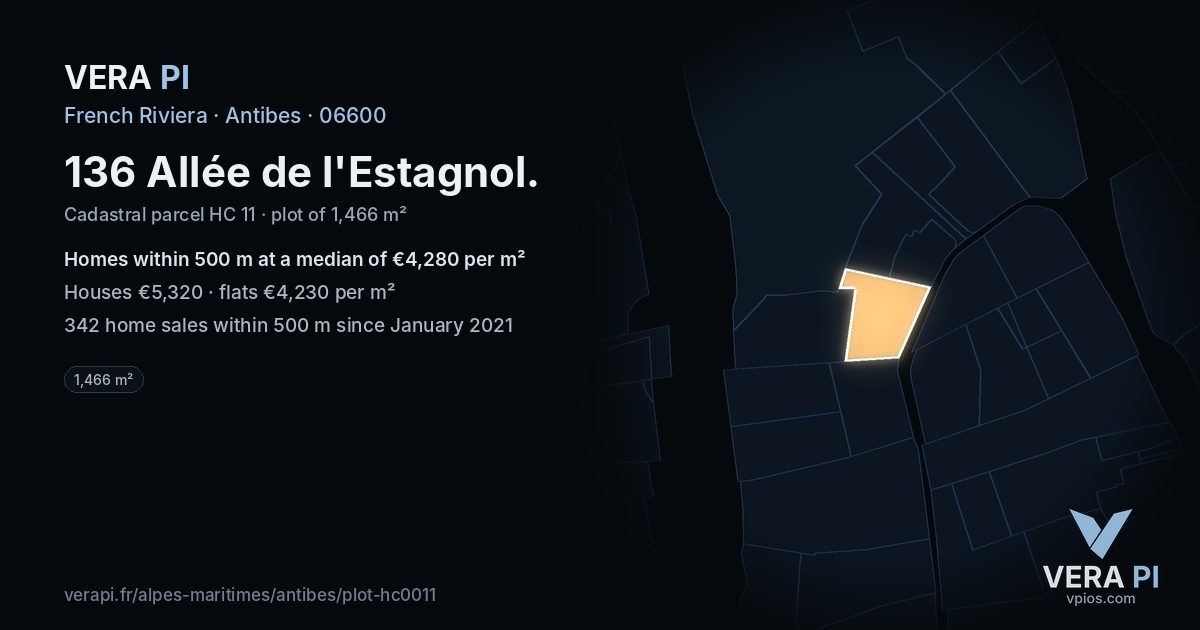136 Allée de l'Estagnol, Antibes at night – the plot lit, the parcels around coloured by the prices near them