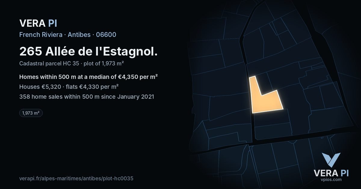 265 Allée de l'Estagnol, Antibes at night – the plot lit, the parcels around coloured by the prices near them