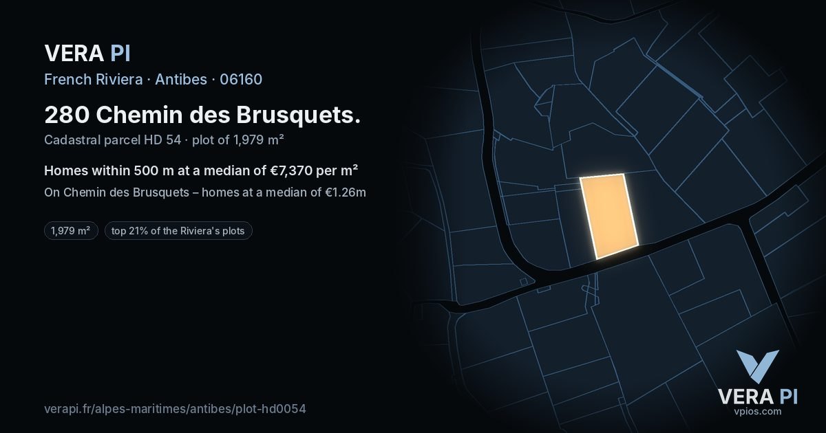 280 Chemin des Brusquets, Antibes at night – the plot lit, the parcels around coloured by the prices near them
