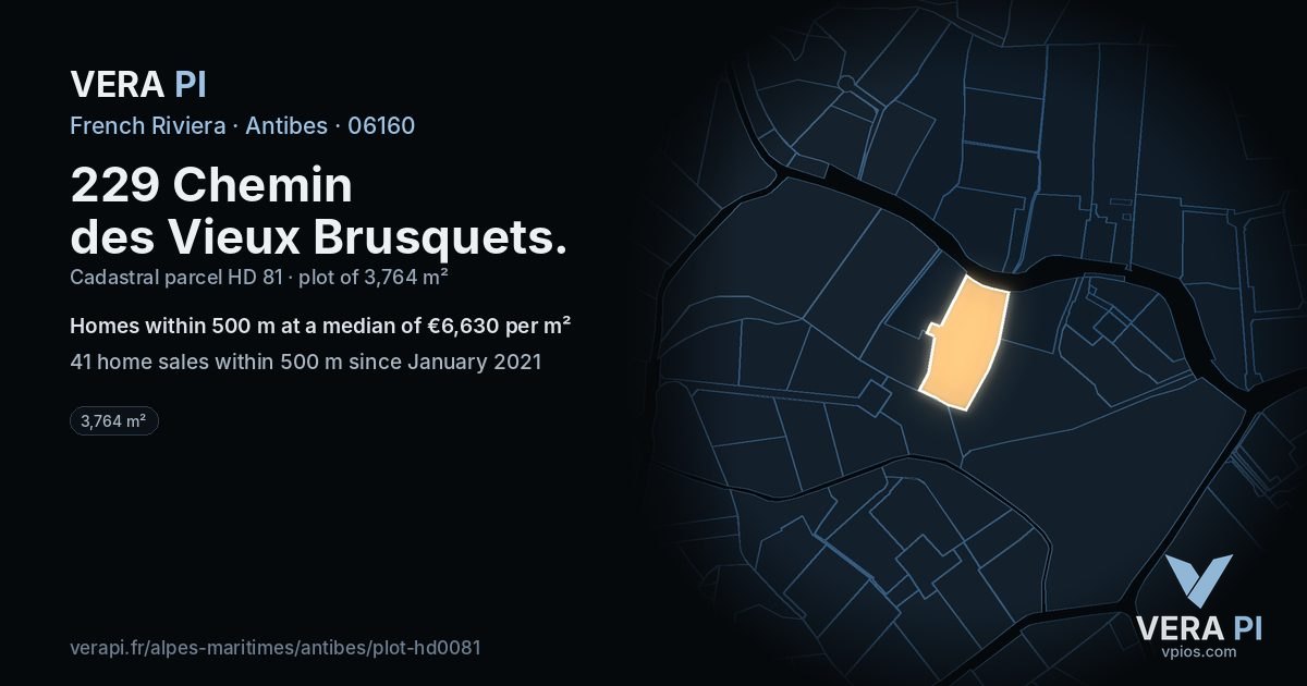 229 Chemin des Vieux Brusquets, Antibes at night – the plot lit, the parcels around coloured by the prices near them