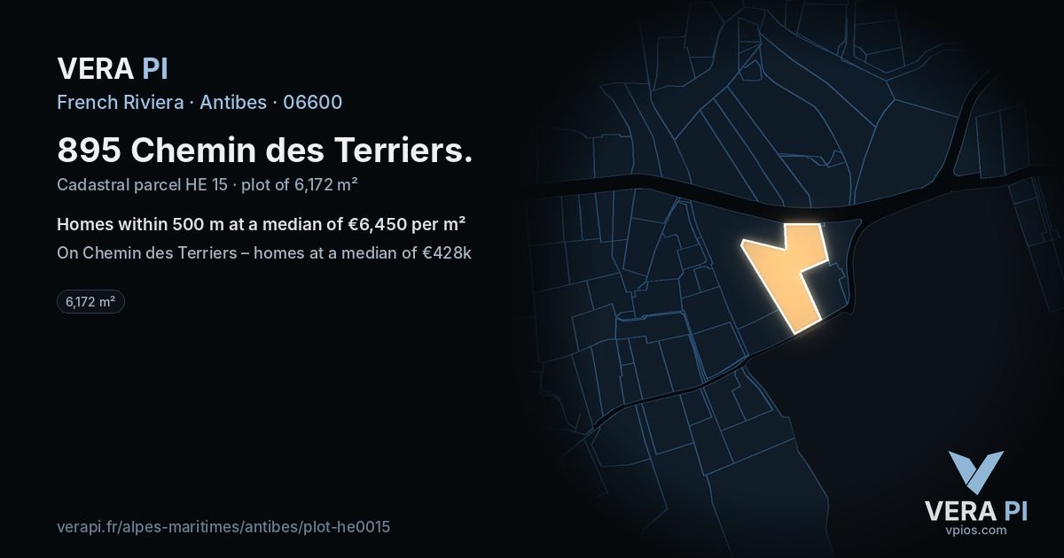 895 Chemin des Terriers, Antibes at night – the plot lit, the parcels around coloured by the prices near them