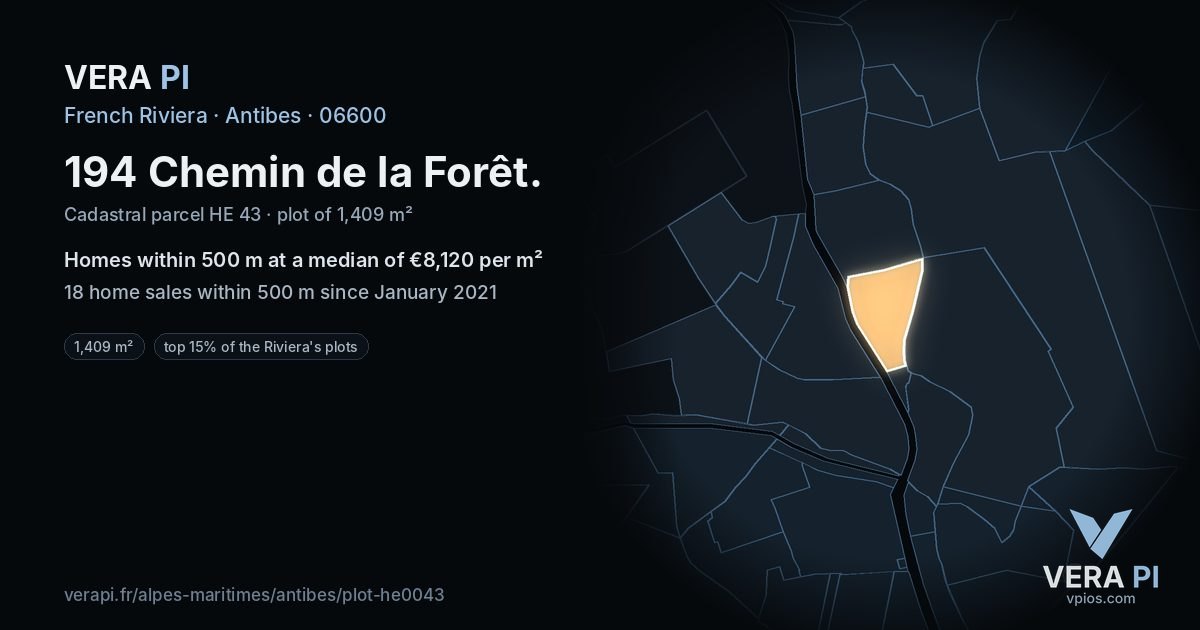 194 Chemin de la Forêt, Antibes at night – the plot lit, the parcels around coloured by the prices near them