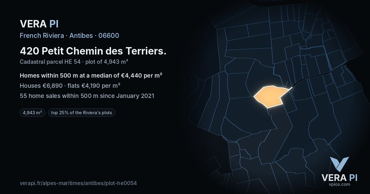 420 Petit Chemin des Terriers, Antibes at night – the plot lit, the parcels around coloured by the prices near them