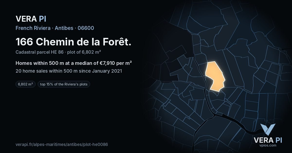 166 Chemin de la Forêt, Antibes at night – the plot lit, the parcels around coloured by the prices near them