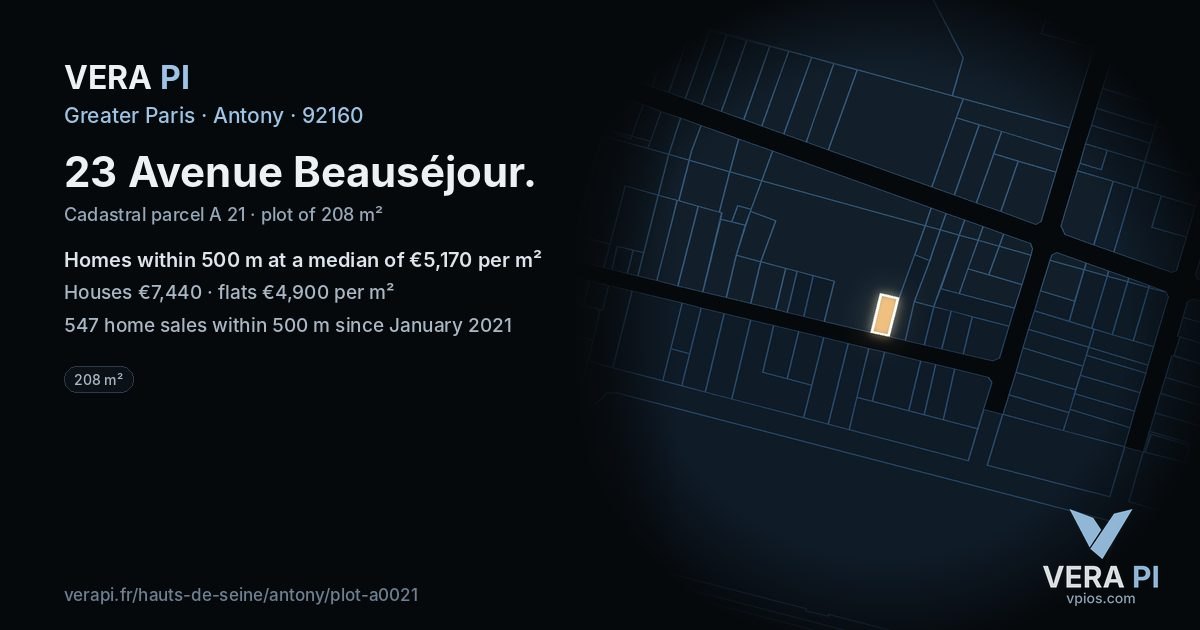 23 Avenue Beauséjour, Antony at night – the plot lit, the parcels around coloured by the prices near them