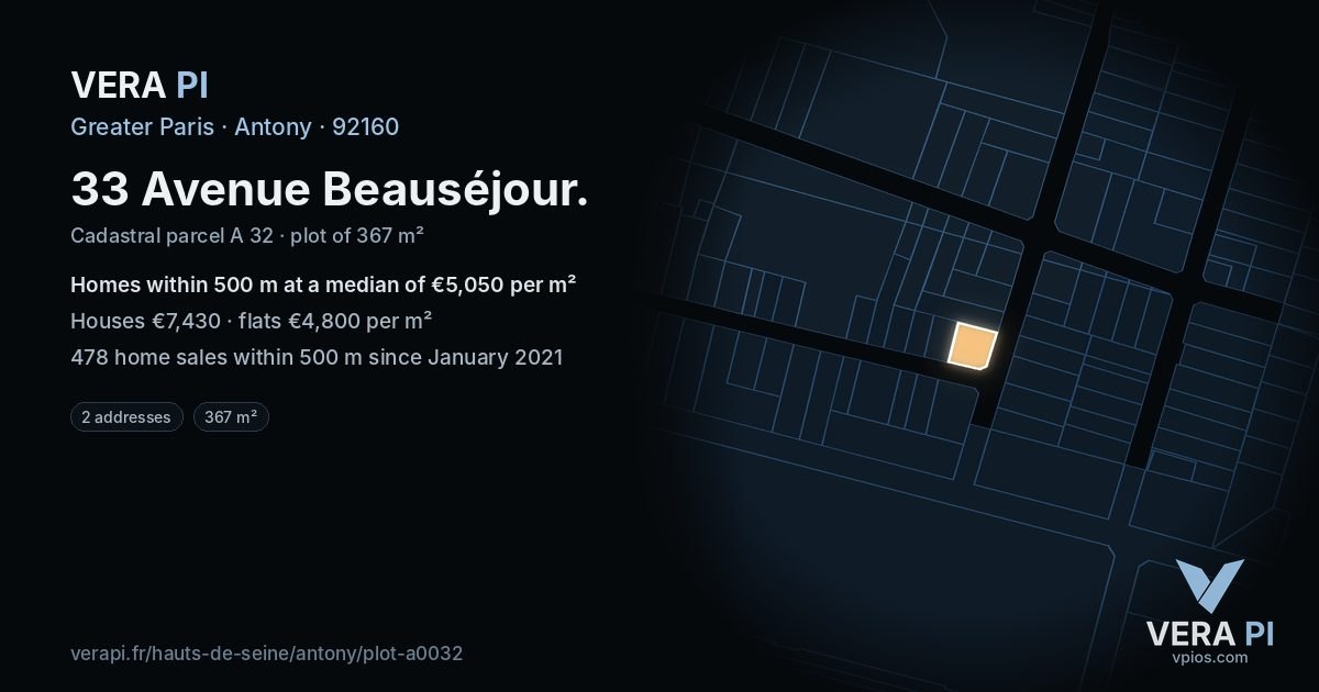 33 Avenue Beauséjour, Antony at night – the plot lit, the parcels around coloured by the prices near them