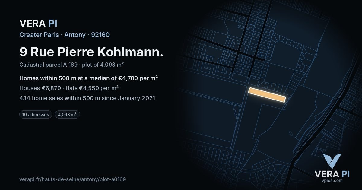 9 Rue Pierre Kohlmann, Antony at night – the plot lit, the parcels around coloured by the prices near them