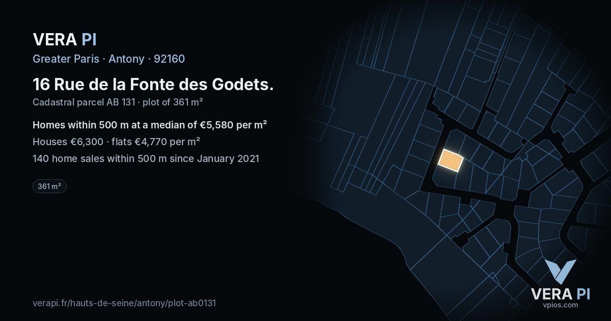 16 Rue de la Fonte des Godets, Antony at night – the plot lit, the parcels around coloured by the prices near them