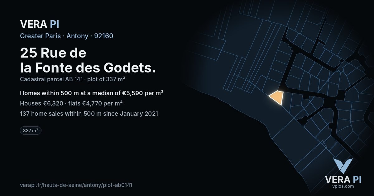 25 Rue de la Fonte des Godets, Antony at night – the plot lit, the parcels around coloured by the prices near them