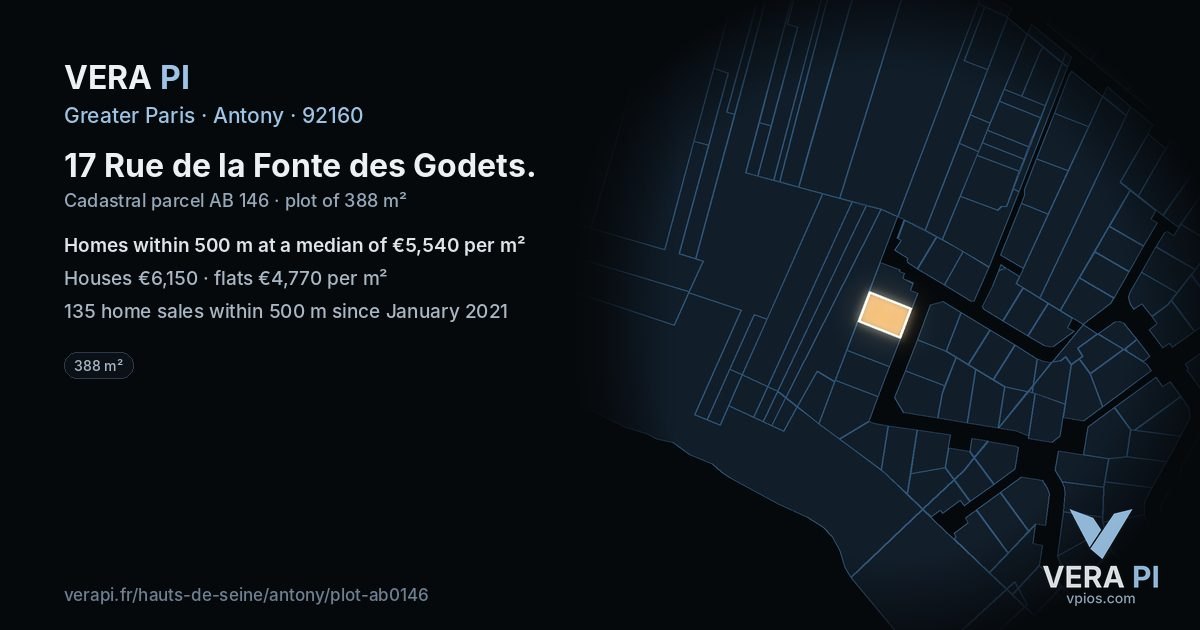 17 Rue de la Fonte des Godets, Antony at night – the plot lit, the parcels around coloured by the prices near them