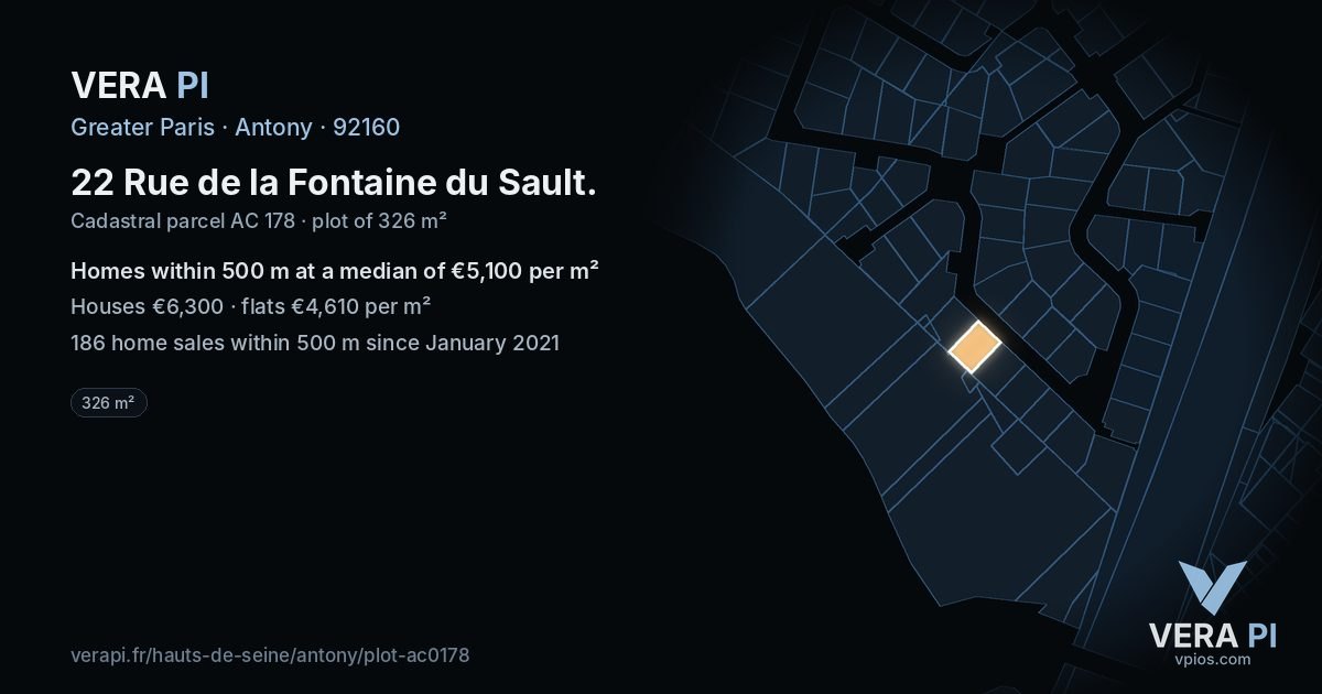 22 Rue de la Fontaine du Sault, Antony at night – the plot lit, the parcels around coloured by the prices near them