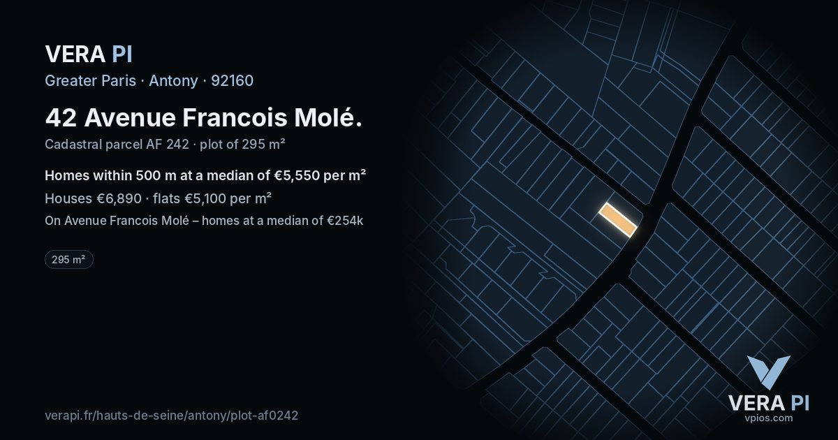 42 Avenue Francois Molé, Antony at night – the plot lit, the parcels around coloured by the prices near them