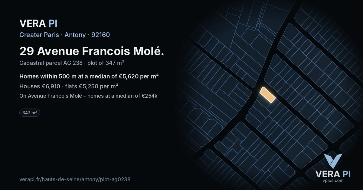 29 Avenue Francois Molé, Antony at night – the plot lit, the parcels around coloured by the prices near them