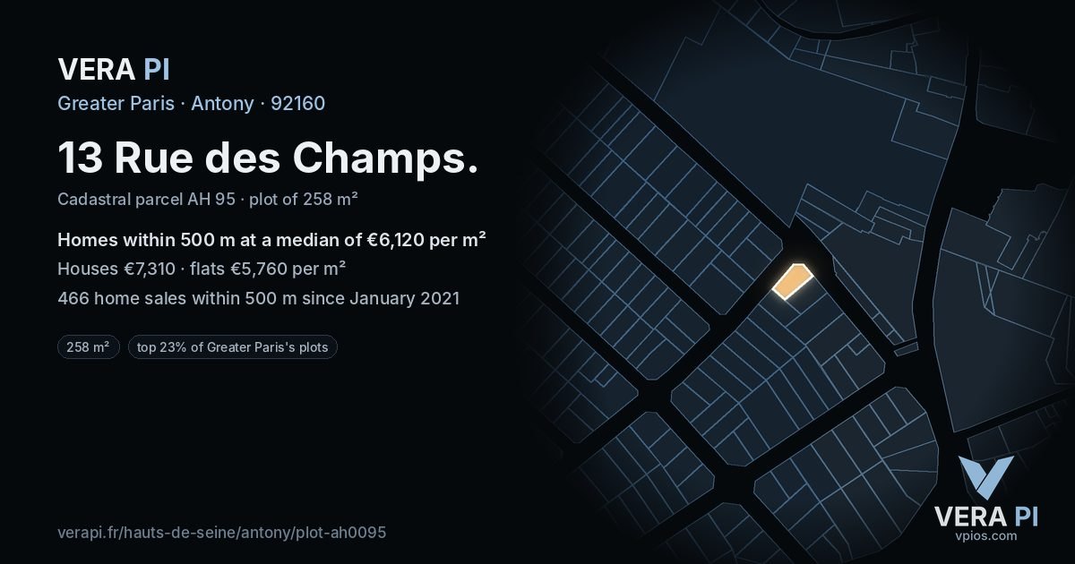 13 Rue des Champs, Antony at night – the plot lit, the parcels around coloured by the prices near them