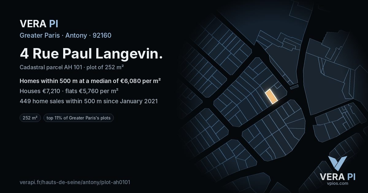 4 Rue Paul Langevin, Antony at night – the plot lit, the parcels around coloured by the prices near them