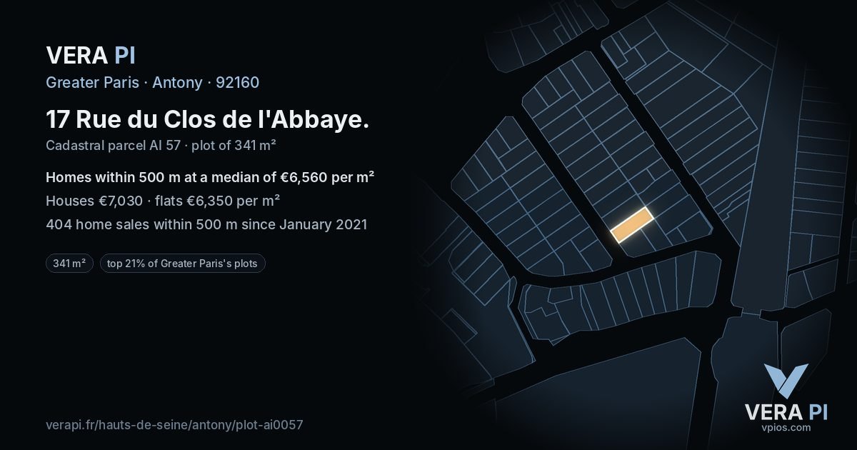 17 Rue du Clos de l'Abbaye, Antony at night – the plot lit, the parcels around coloured by the prices near them