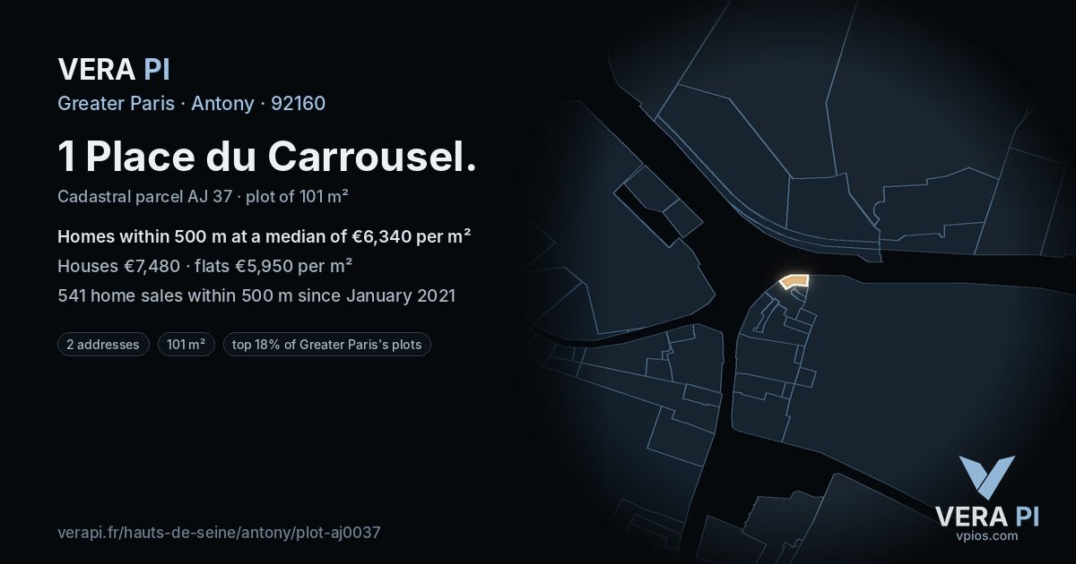 1 Place du Carrousel, Antony at night – the plot lit, the parcels around coloured by the prices near them