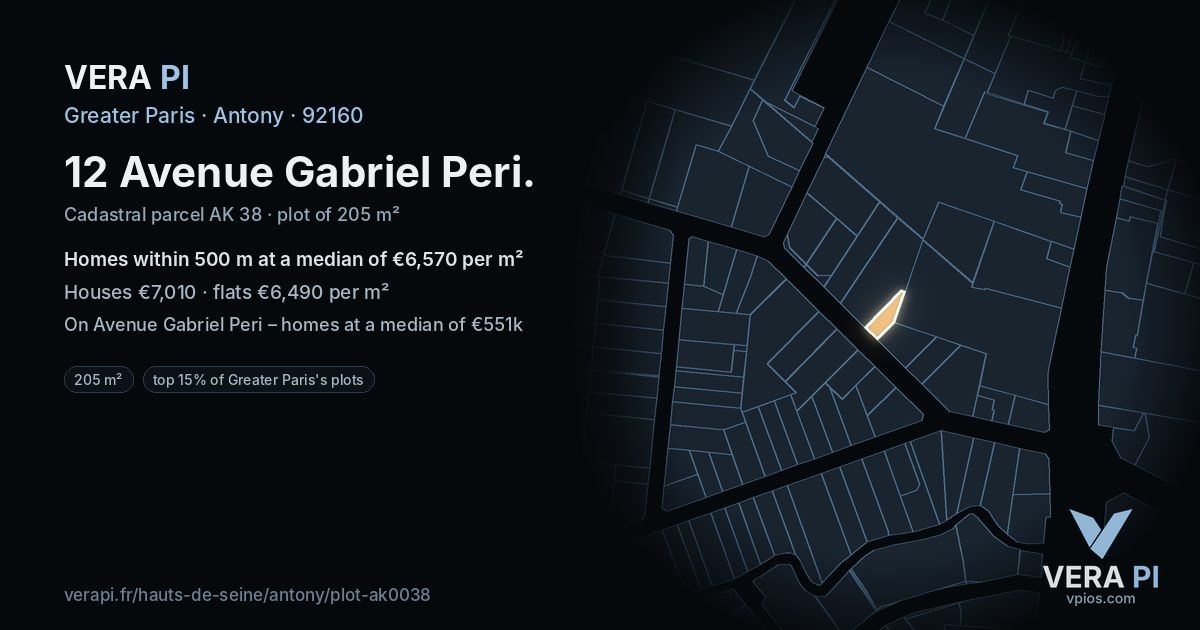 12 Avenue Gabriel Peri, Antony at night – the plot lit, the parcels around coloured by the prices near them