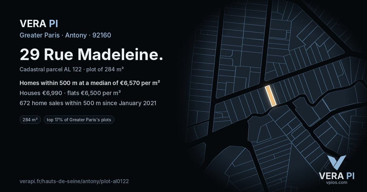 29 Rue Madeleine, Antony at night – the plot lit, the parcels around coloured by the prices near them