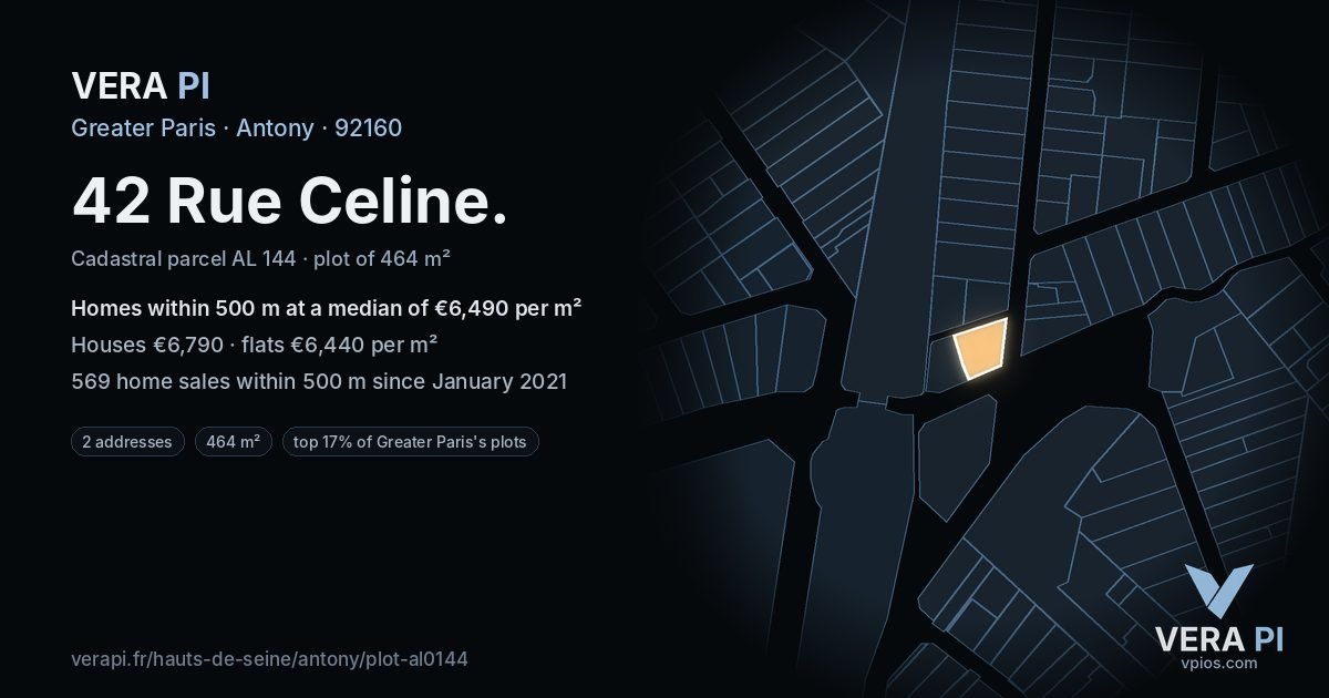 42 Rue Celine, Antony at night – the plot lit, the parcels around coloured by the prices near them