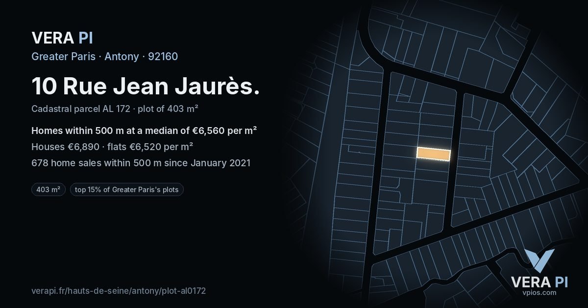 10 Rue Jean Jaurès, Antony at night – the plot lit, the parcels around coloured by the prices near them