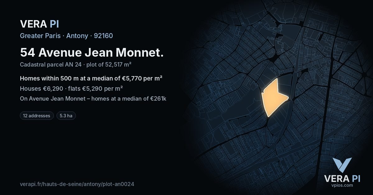 54 Avenue Jean Monnet, Antony at night – the plot lit, the parcels around coloured by the prices near them